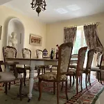 Lodge Bordeaux Castle Natural No2
